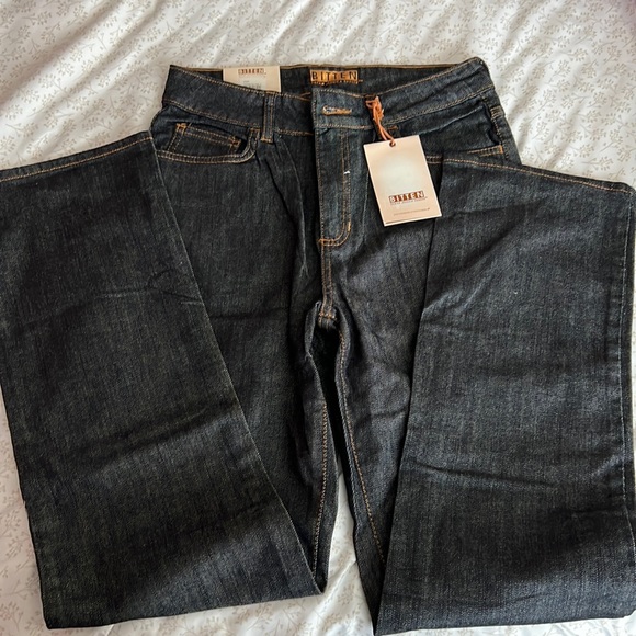 BITTEN by Sarah Jessica Parker High Rise Stretch Jeans NWT Size 8 Black Denim - Picture 1 of 7